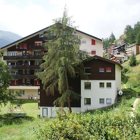 Hilburgs-Domizil Lägenhet Zermatt Rum bild